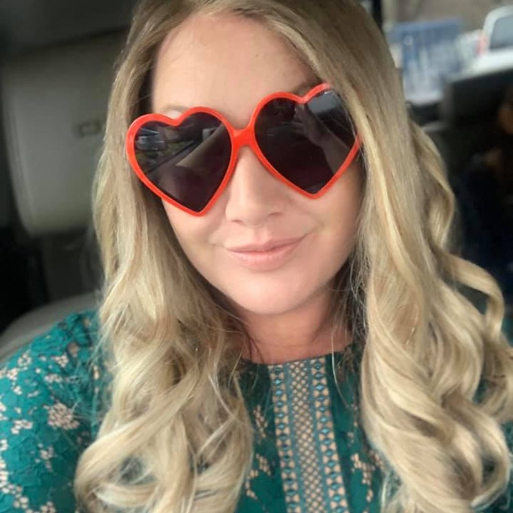 Meet your Posher, Sara Jean